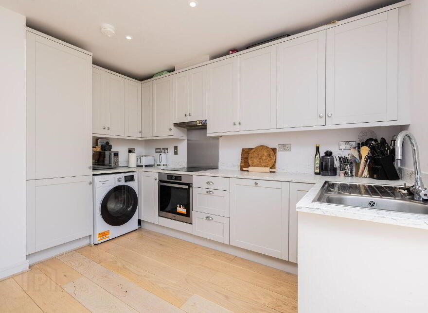 15 The Heights, BARNOAKS, Citywest, Citywest, D24P59W