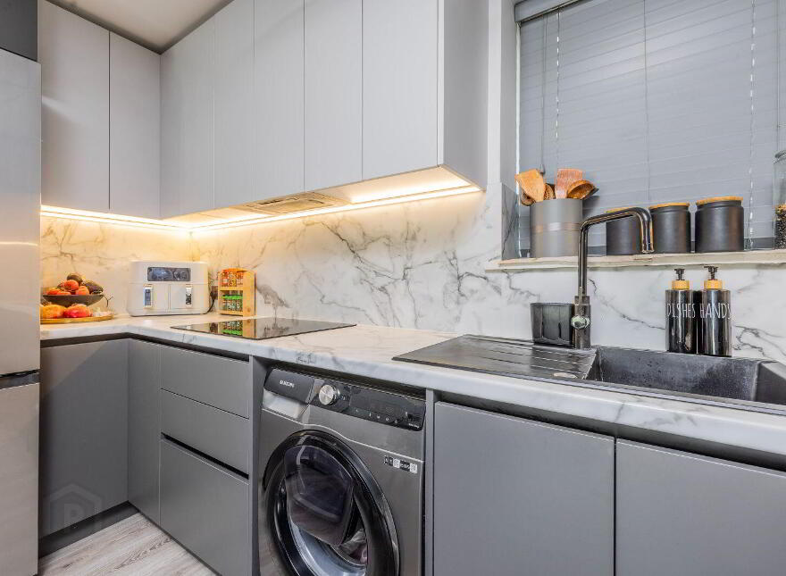 Apt, 11 Grattan Lodge Apartments, Grattan Lodge, Dublin 13, D13X544