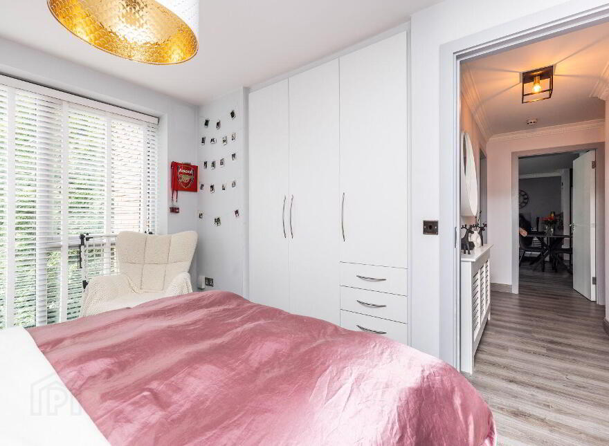 Apt, 11 Grattan Lodge Apartments, Grattan Lodge, Dublin 13, D13X544
