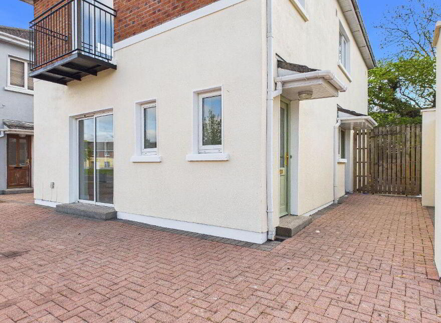 37a The Garden Village, Portlaoise, R32YD51 photo