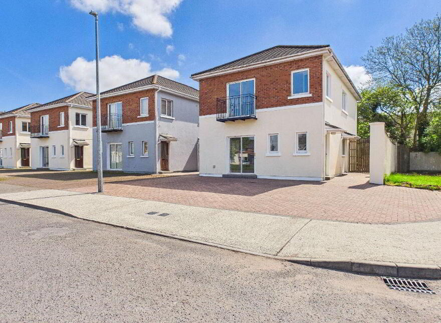 37b The Garden Village, Portlaoise, R32N126 photo