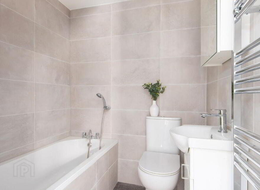 2 Camden Court, Camden Street Lower, Portobello, Portobello, D02W089