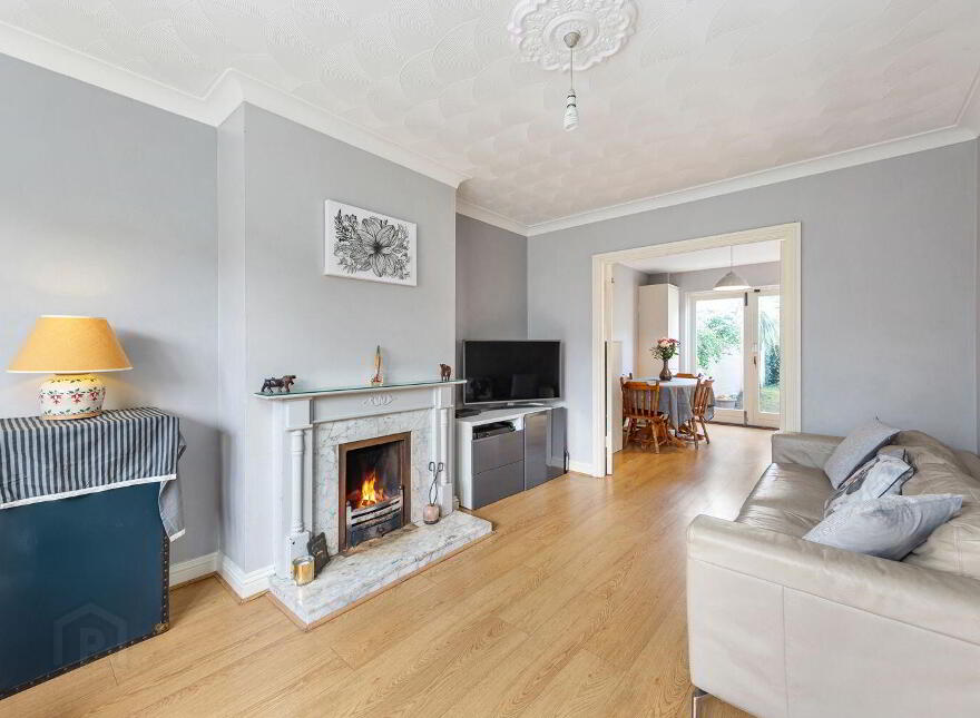 2 Maple Drive, The Cloisters, Terenure, 6w, D6wh008, Terenure, D6WH008