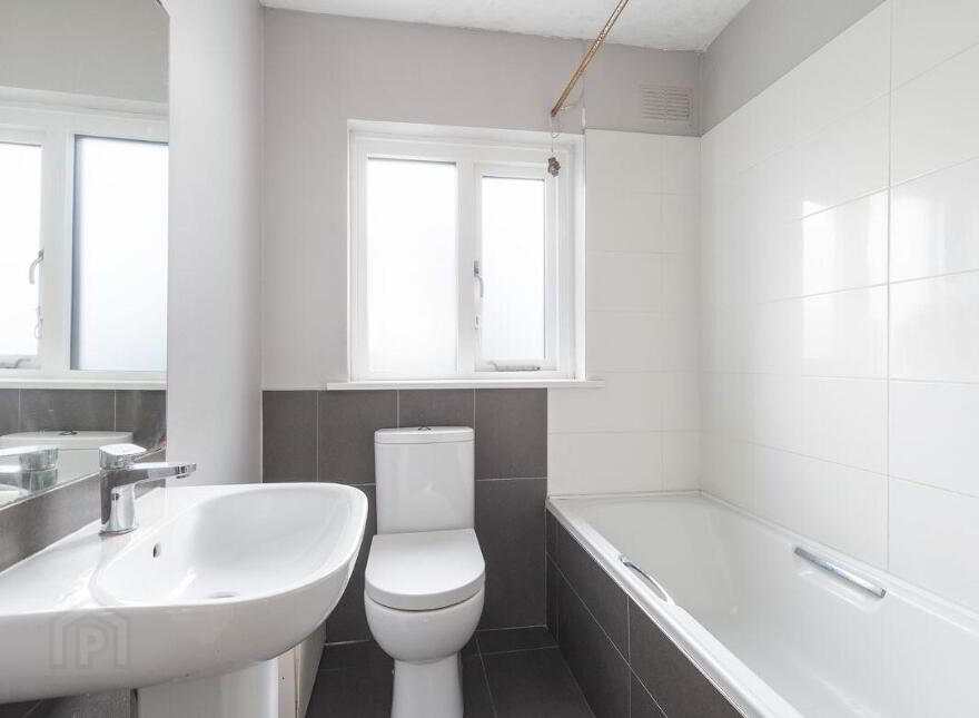 2 Maple Drive, The Cloisters, Terenure, 6w, D6wh008, Terenure, D6WH008