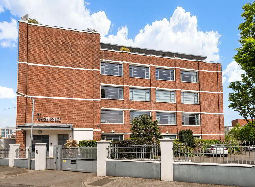 Apartment 25 The Warehouse Clanbrassil Terrace, South Dublin City, D08N504 photo