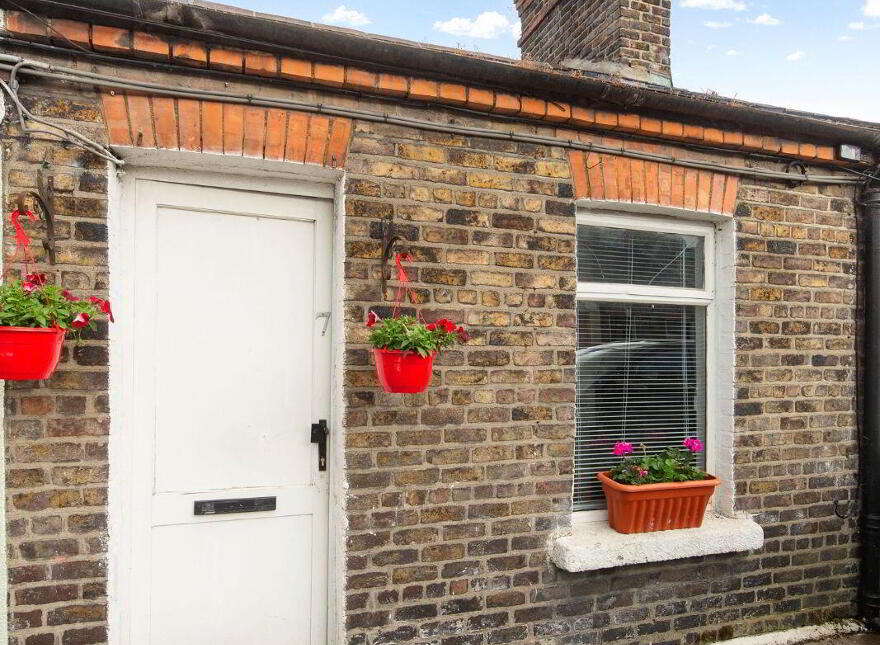 7 Eugene Street, The Coombe, The Coombe, D08H0X6 photo