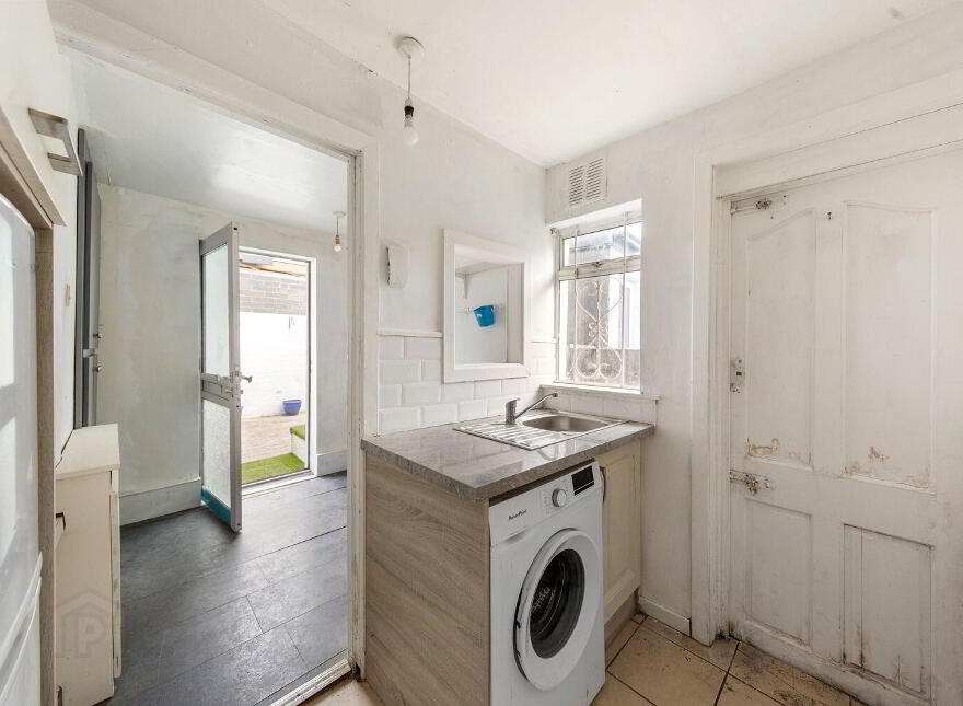 7 Eugene Street, The Coombe, The Coombe, D08H0X6
