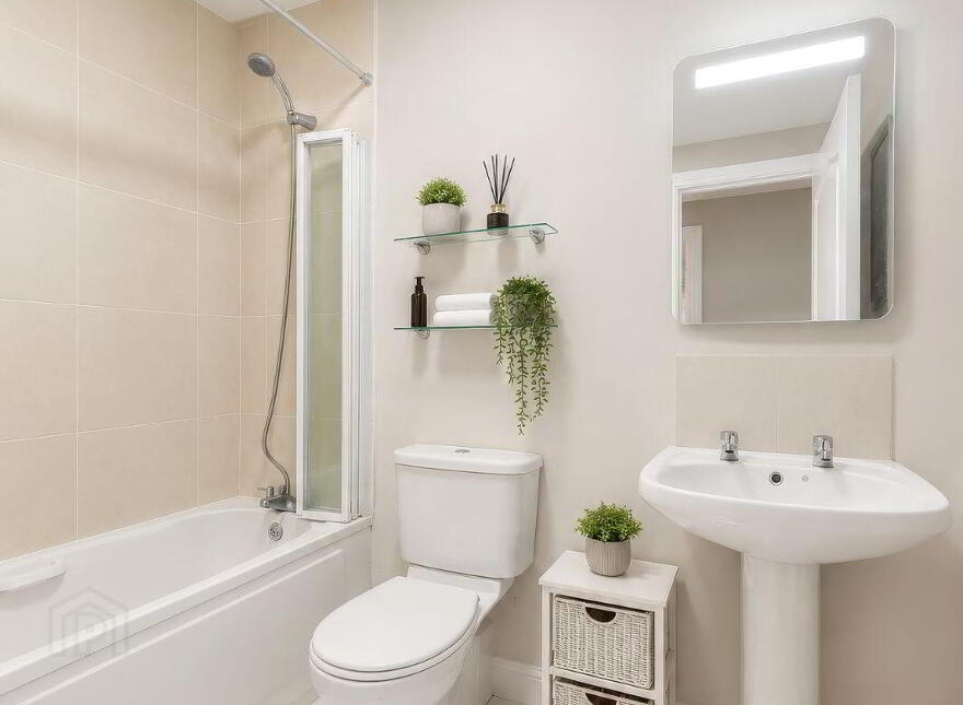 Apt 12, St John's Well Way, Kilmainham, Kilmainham, D08A3V1