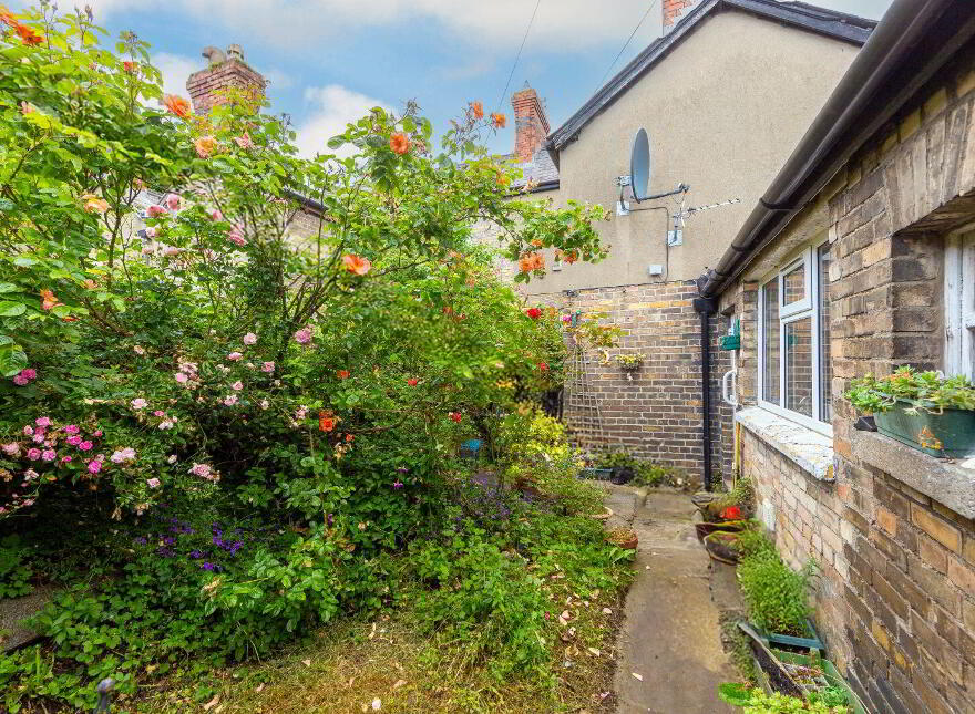 313 South Circular Road, Dublin 8, D08A2N1