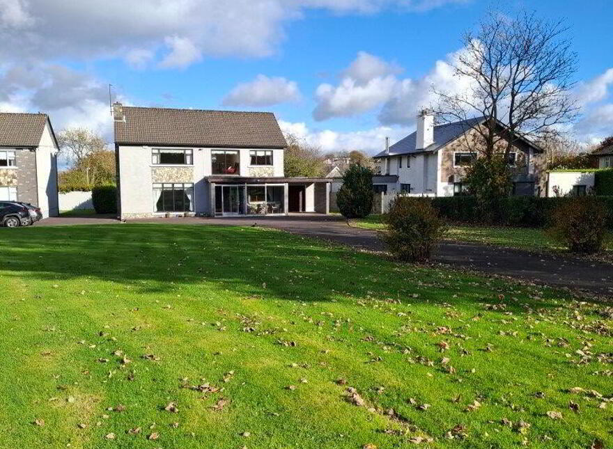 Glendale, Maryborough Hill, Douglas, T12W6KT