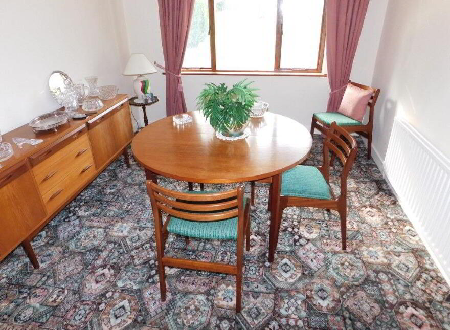 Glendale, Maryborough Hill, Douglas, T12W6KT