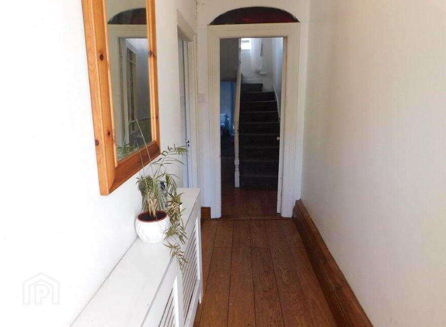 10 Saint Bridget's Villas, Dillons Cross, T23X4X6