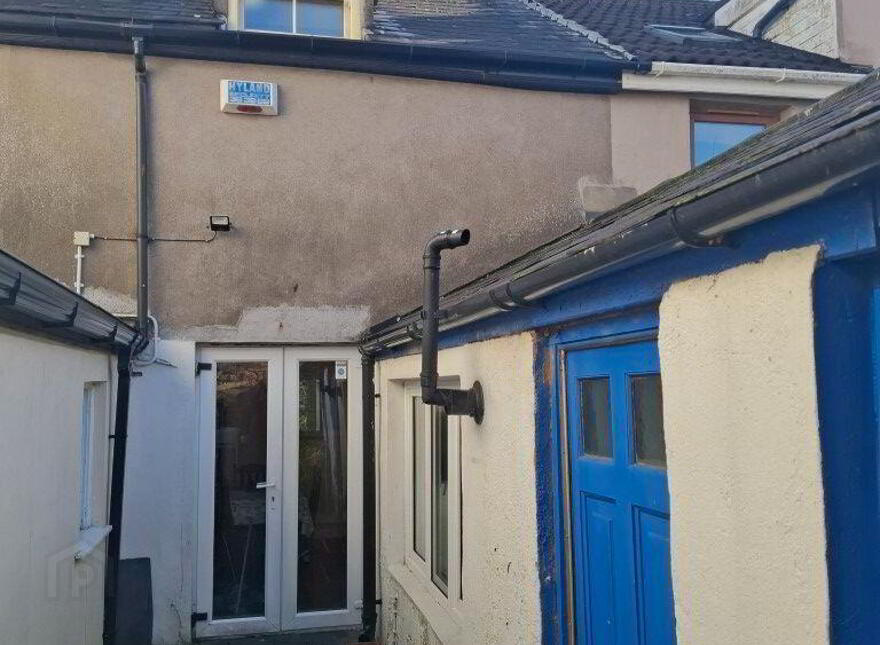 10 Saint Bridget's Villas, Dillons Cross, T23X4X6