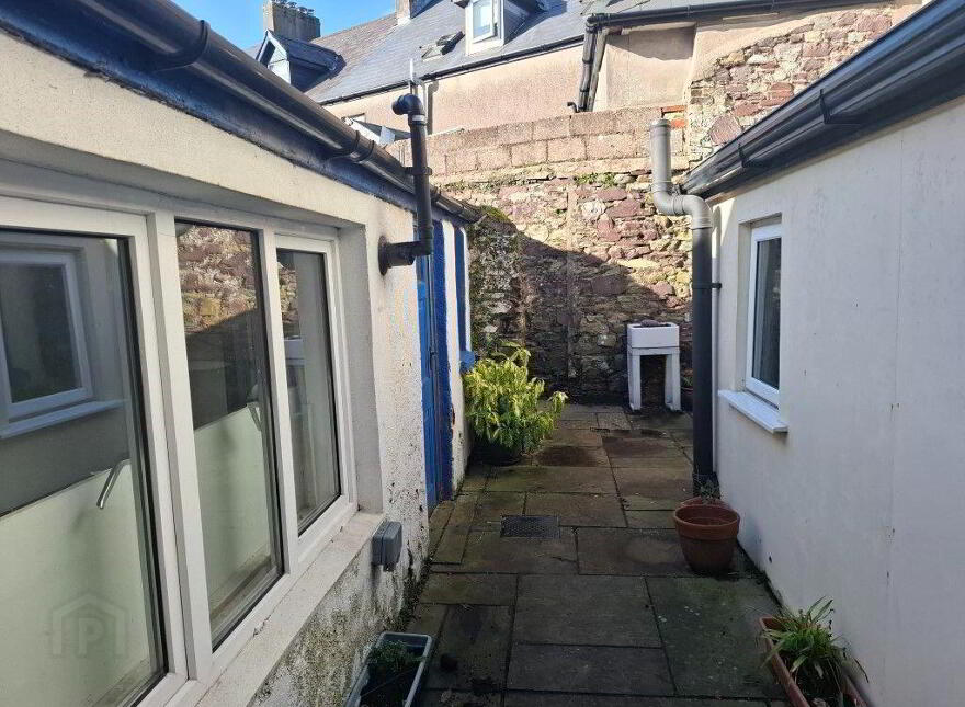 10 Saint Bridget's Villas, Dillons Cross, T23X4X6