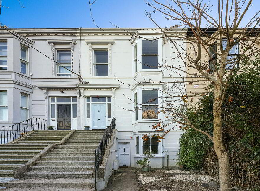 9 Eden Park, Sandycove, A96W928
