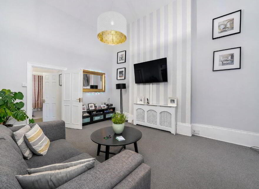 9 Eden Park, Sandycove, A96W928