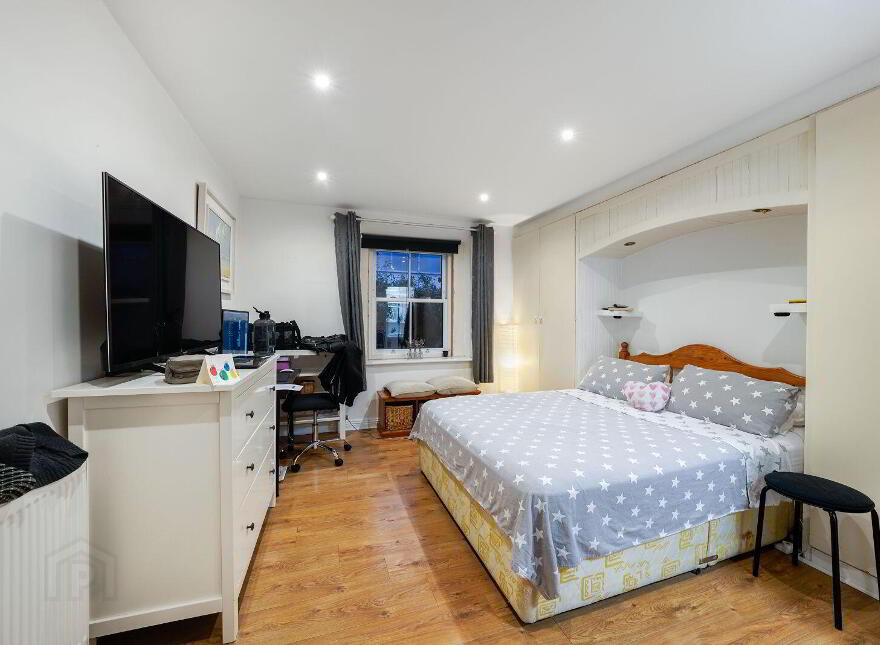 9 Eden Park, Sandycove, A96W928