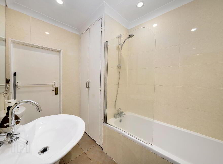 9 Eden Park, Sandycove, A96W928