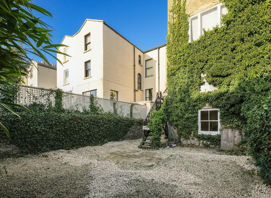 9 Eden Park, Sandycove, A96W928