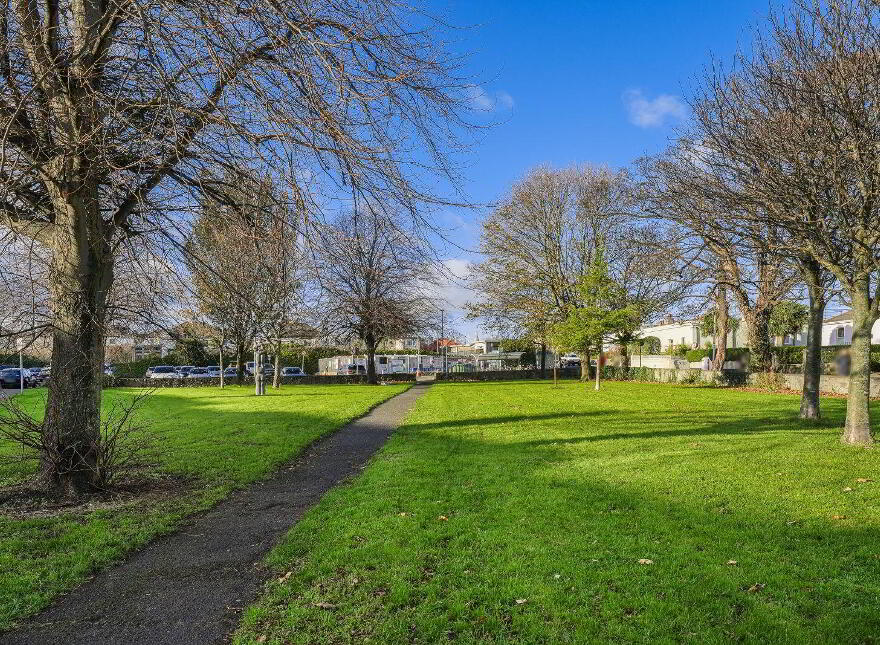 9 Eden Park, Sandycove, A96W928