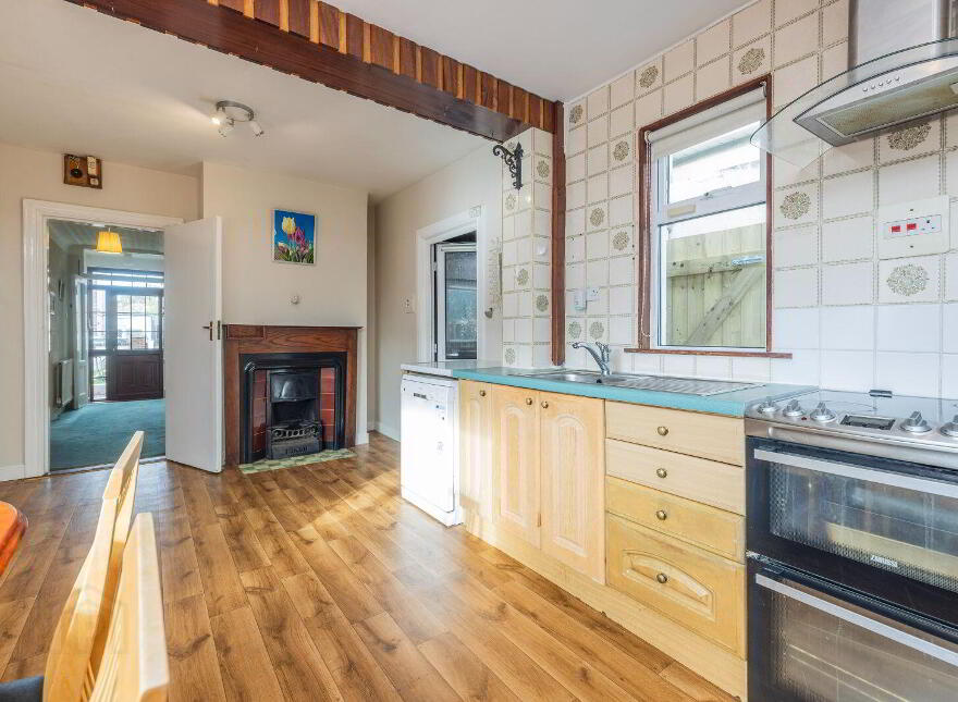 102 Calderwood Road, Drumcondra, Drumcondra, D09P0A8