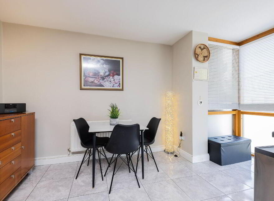 18 All Hallows Square, Drumcondra, D09Y276