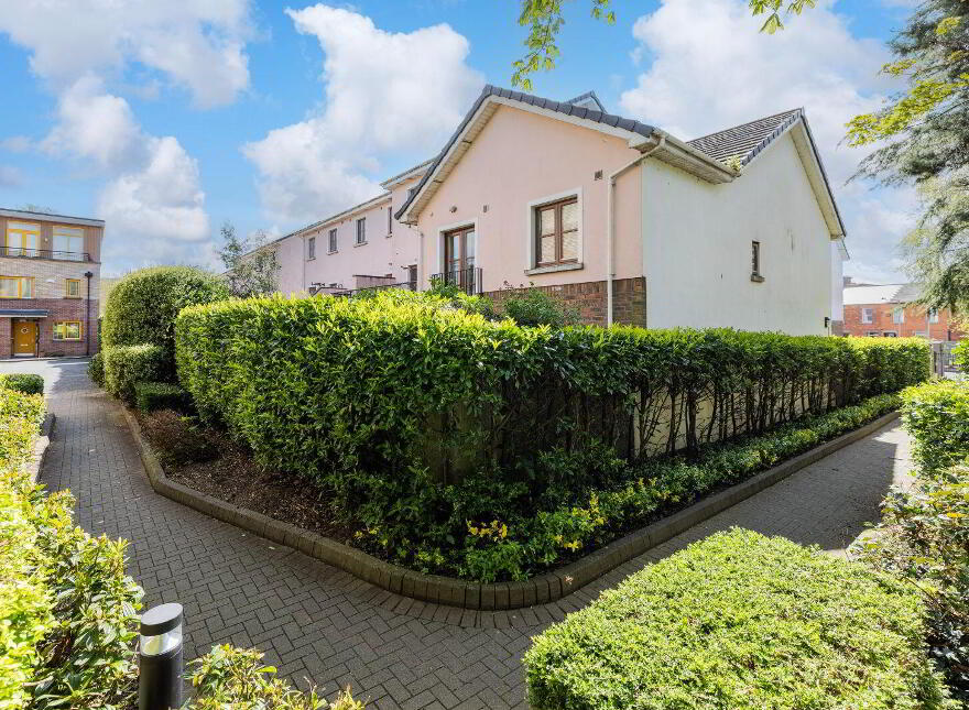 18 All Hallows Square, Drumcondra, D09Y276