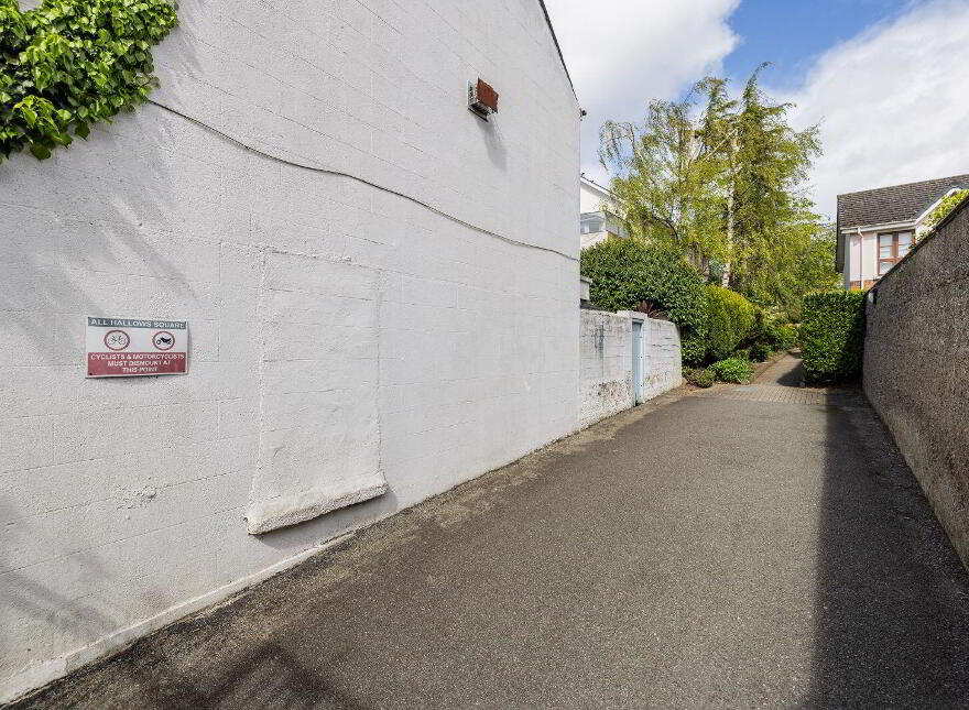 18 All Hallows Square, Drumcondra, D09Y276