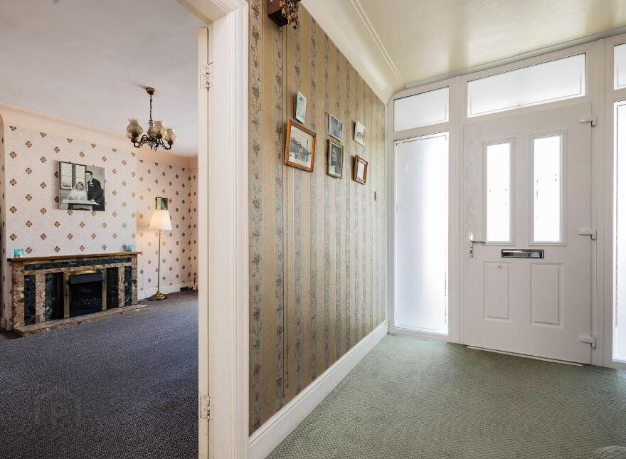 42 Calderwood Avenue, Drumcondra, Drumcondra, D09P9C2
