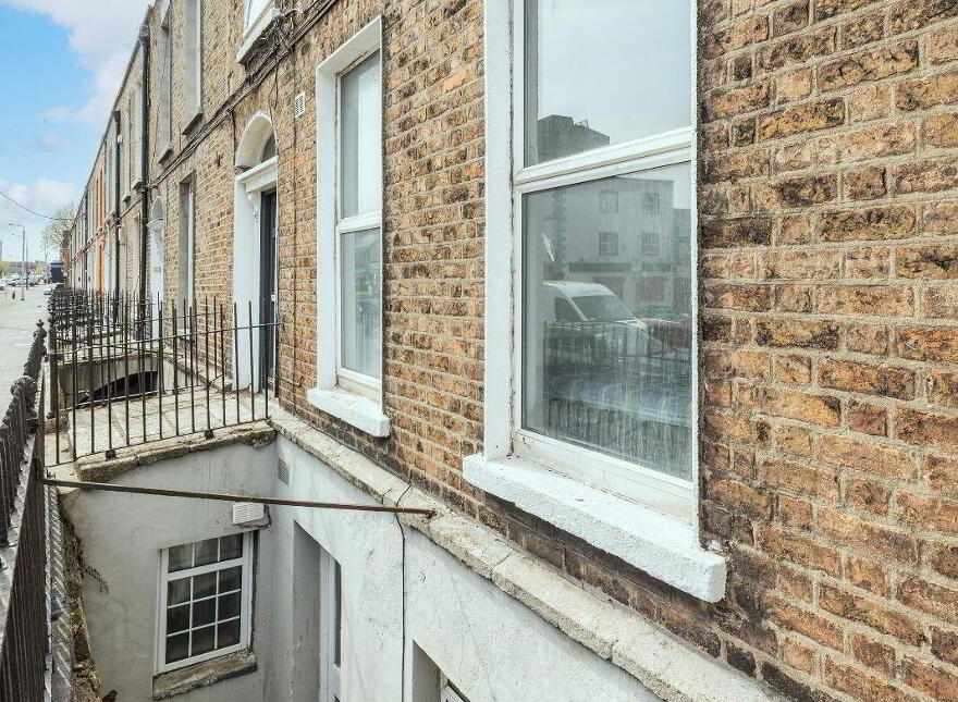 30 Summerhill Parade, North City Centre, Dublin 1, D01K4C6