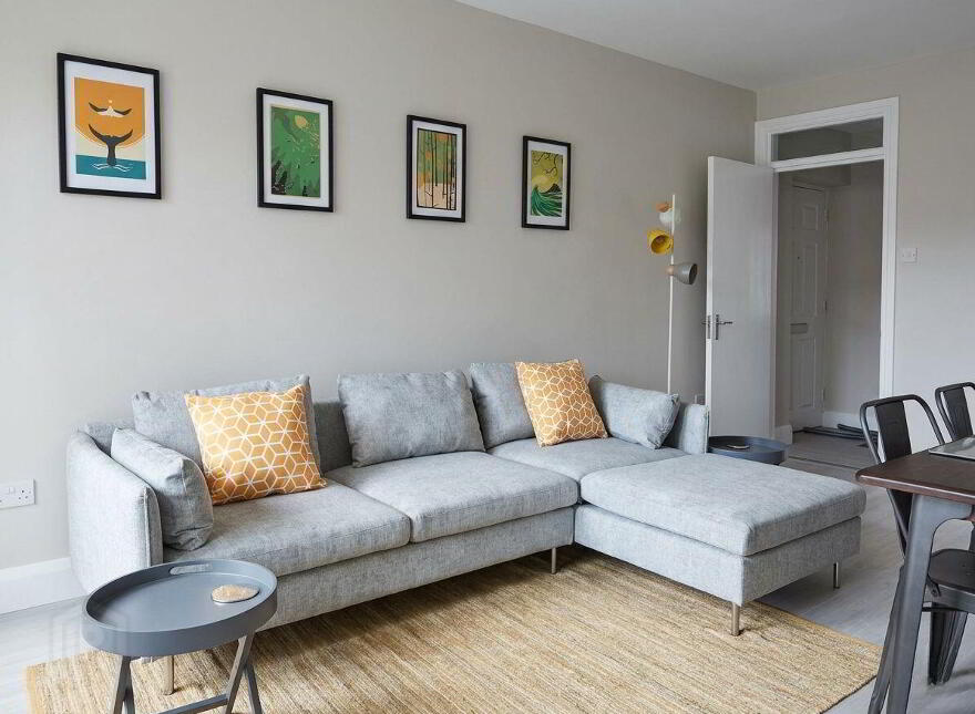 Apartment 23 The Red Mill (With Parking Space Opti, North Brunswick...Smithfield, D07N402