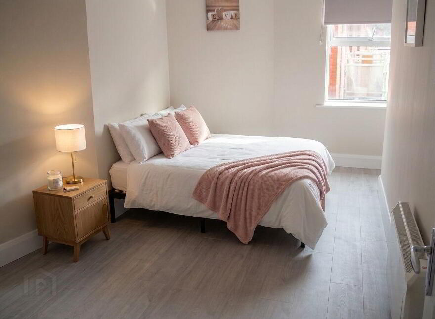 Apartment 23 The Red Mill (With Parking Space Opti, North Brunswick...Smithfield, D07N402