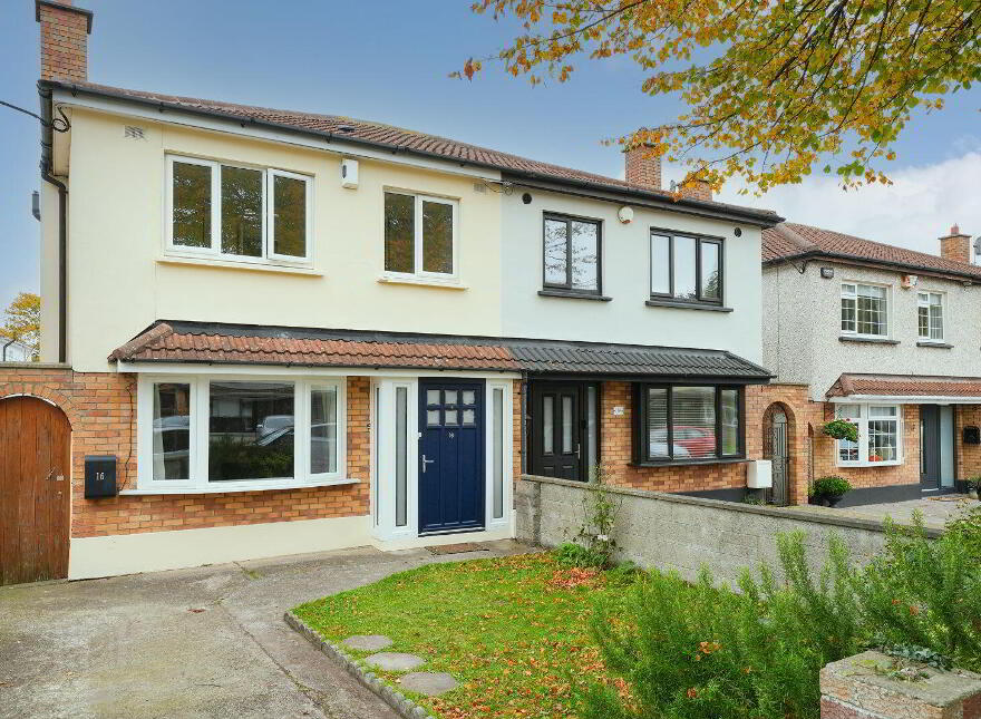 16 Oak Lawn, Royal Oak, Dublin 9, D09N9W0