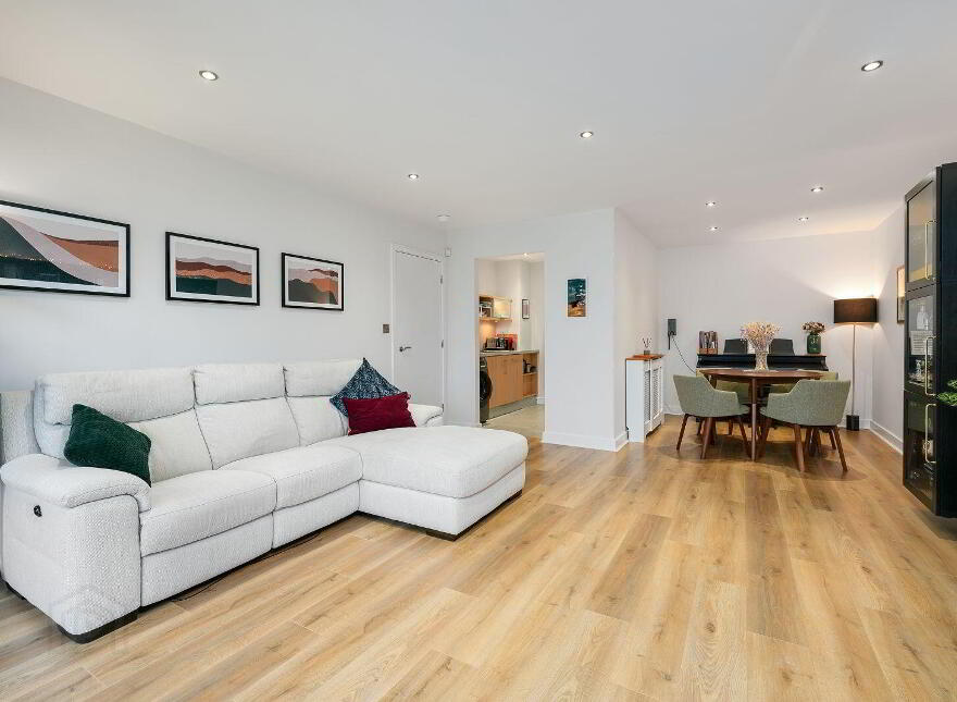 Apartment 178 Block C Lymewood Mews, Northwood, Santry, Dublin 9, D09NV99