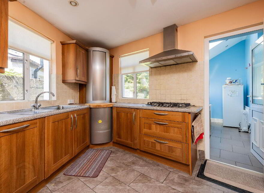 25 Calderwood Avenue, Drumcondra, D09H2C6