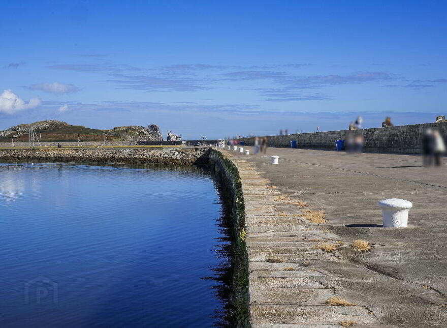 68 Main Street, Howth, Howth, D13E084