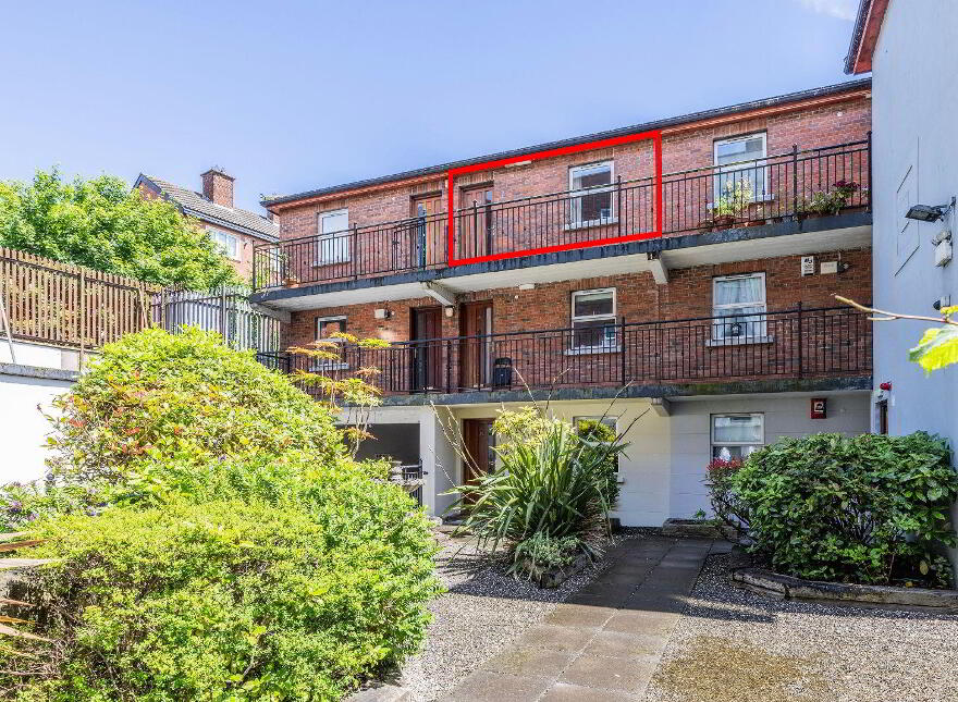 Apartment 54 Grafton Hall (With Parking Space Opti, Dublin 2, D02ED28