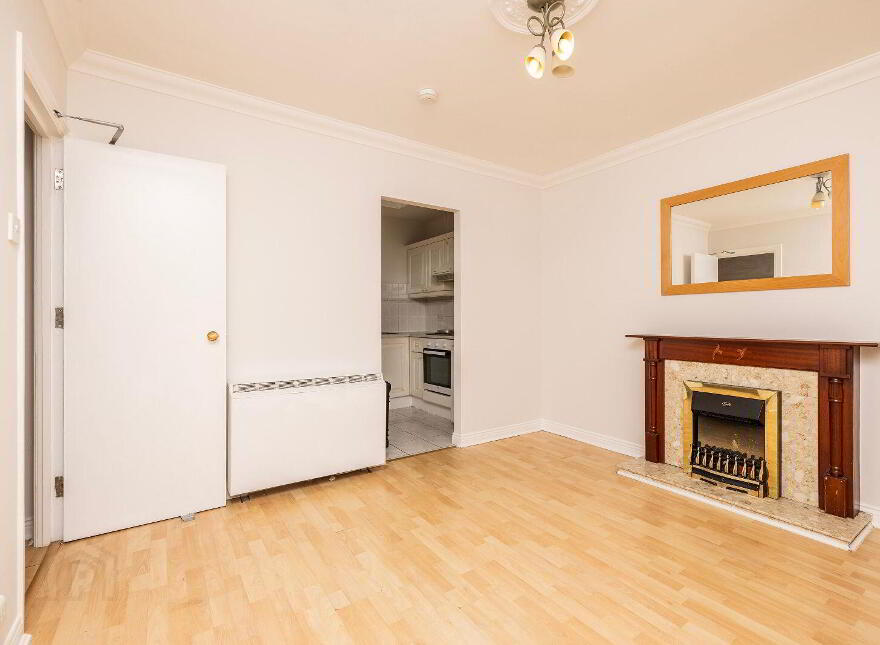 Apartment 54 Grafton Hall (With Parking Space Opti, Dublin 2, D02ED28