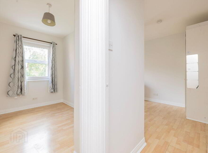 Apartment 54 Grafton Hall (With Parking Space Opti, Dublin 2, D02ED28