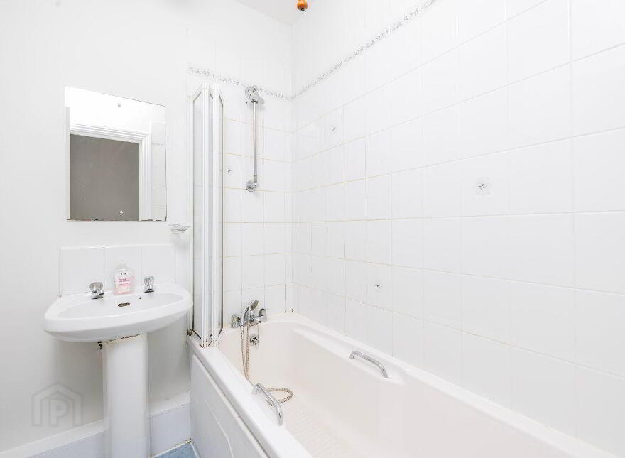 Apartment 54 Grafton Hall (With Parking Space Opti, Dublin 2, D02ED28