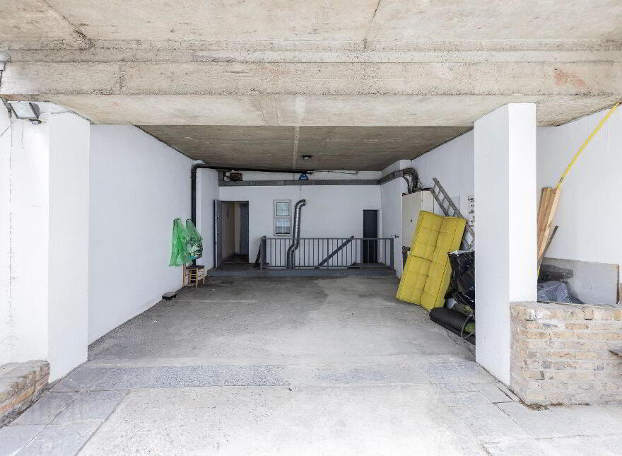10 Aston Abbey, Aston Quay (, 4 X 1 BED UNITS, 10 Per Cent YIELD), ...Temple Bar, D02CH93