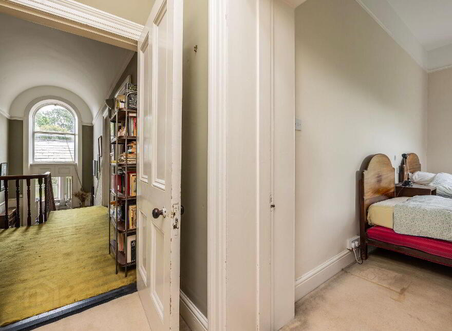 4 Eastwood (And Bed Gate Lodge) On, C.1 2acres, Ballinteer Road, Ba...Ballinteer, D16W2F3