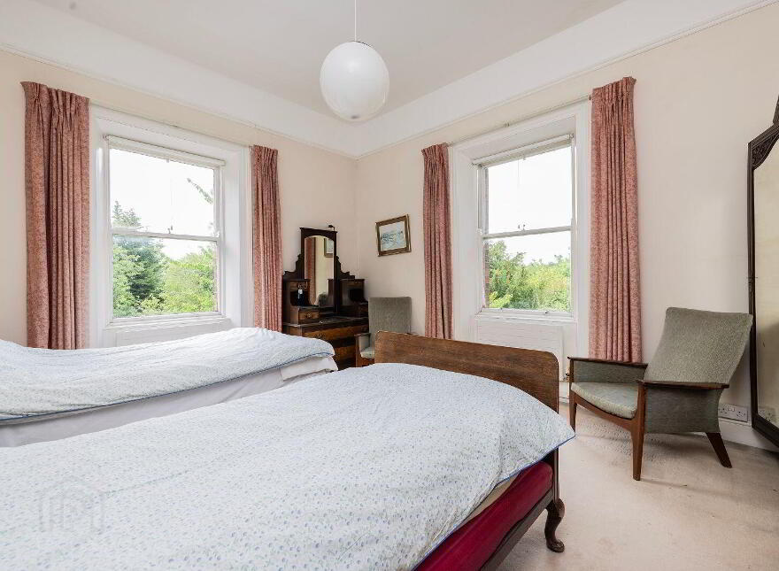 4 Eastwood (And Bed Gate Lodge) On, C.1 2acres, Ballinteer Road, Ba...Ballinteer, D16W2F3
