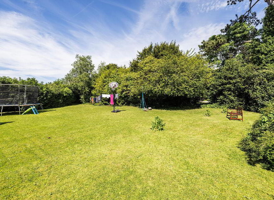 4 Eastwood (And Bed Gate Lodge) On, C.1 2acres, Ballinteer Road, Ba...Ballinteer, D16W2F3