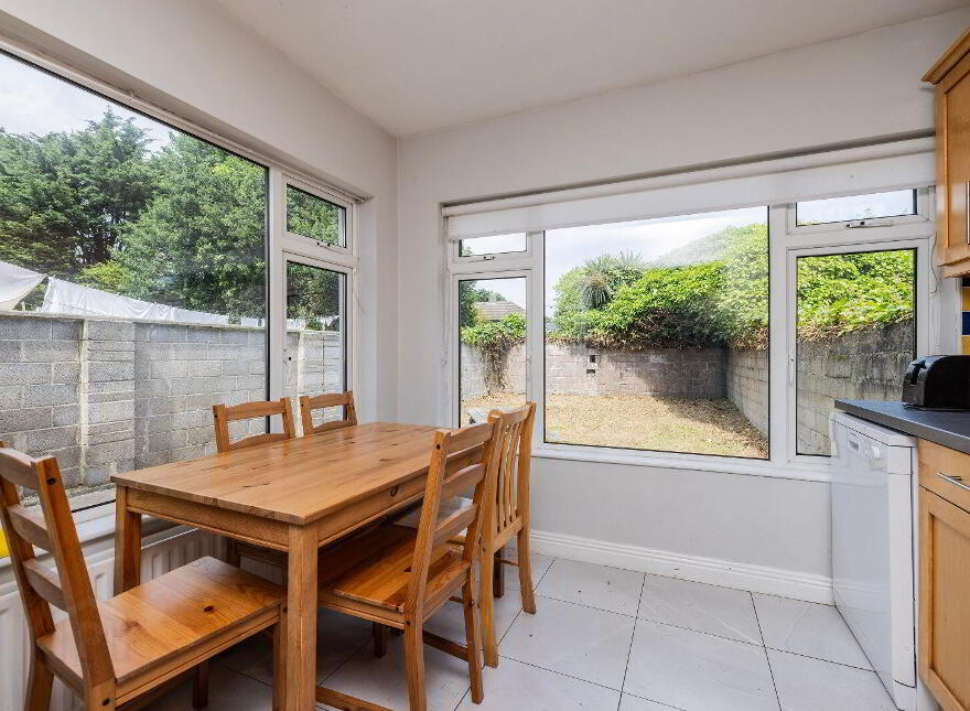 700 Collins Avenue Extension, Whitehall, Whitehall, D09R2E9