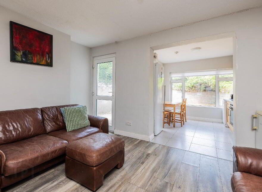 700 Collins Avenue Extension, Whitehall, Whitehall, D09R2E9