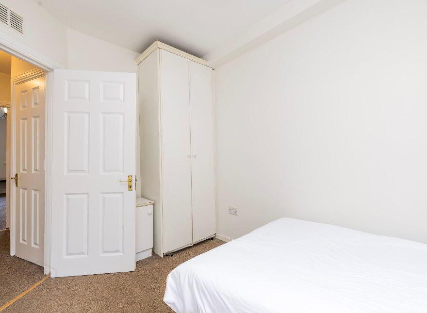 Apartment 2 The Court Clonturk Avenue, Drumcondra, Drumcondra, D09NT78