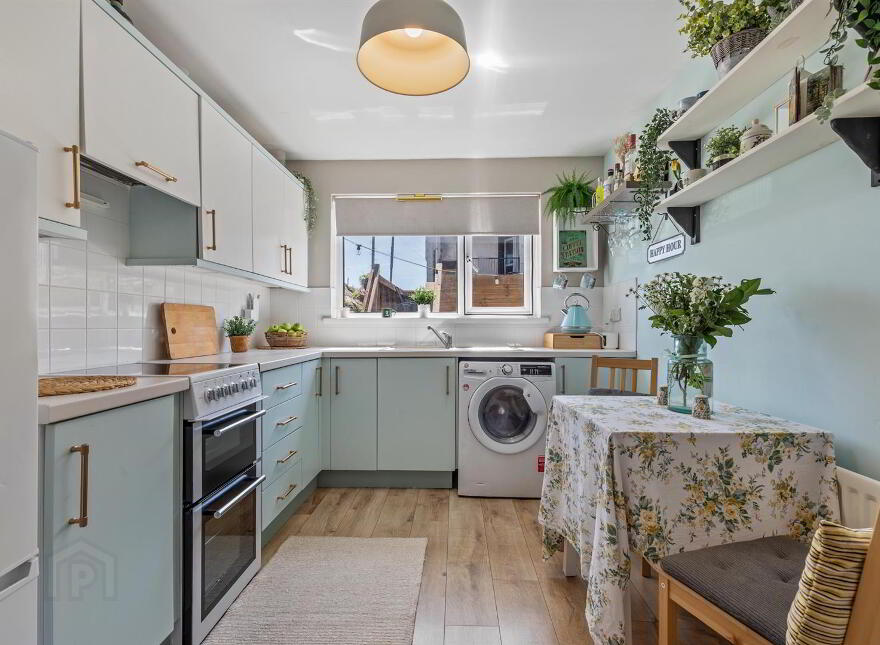 14 Railway Street, Donaghadee, BT21 0HN