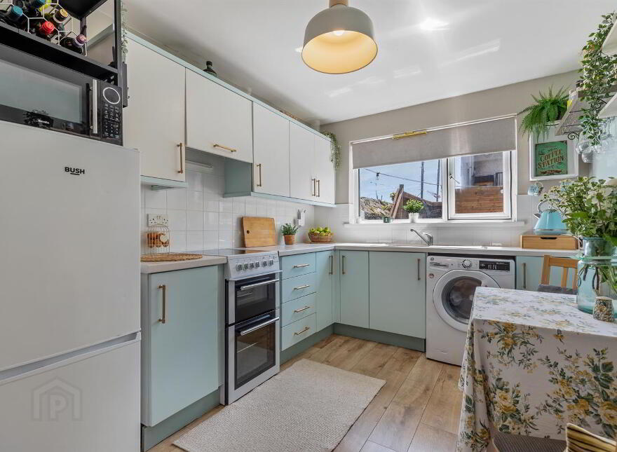 14 Railway Street, Donaghadee, BT21 0HN