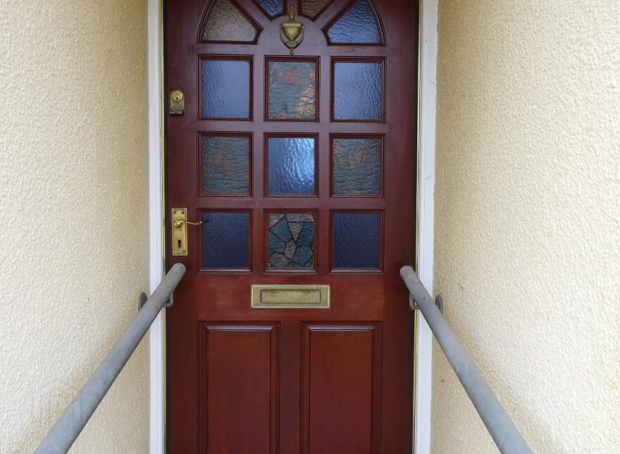 4 Ecclesgrove, Fintona, BT78 2BH